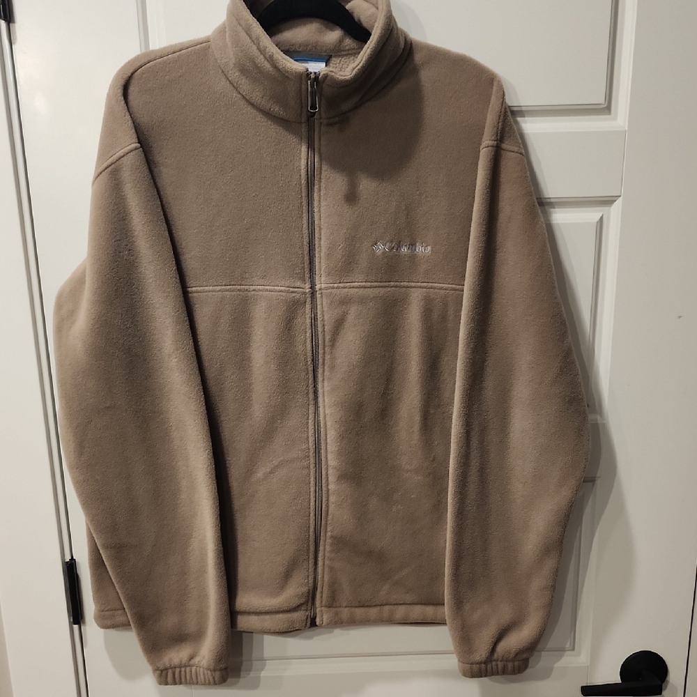 Columbia Men's Zip-Up Fleece Sweater in Tan